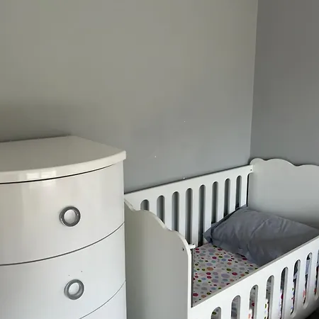 Shtepia E Ervinit Appartement *